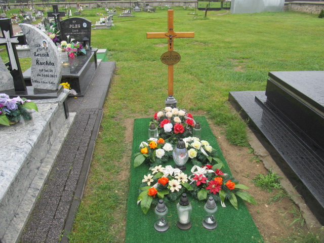 Grób Artur Bogusz