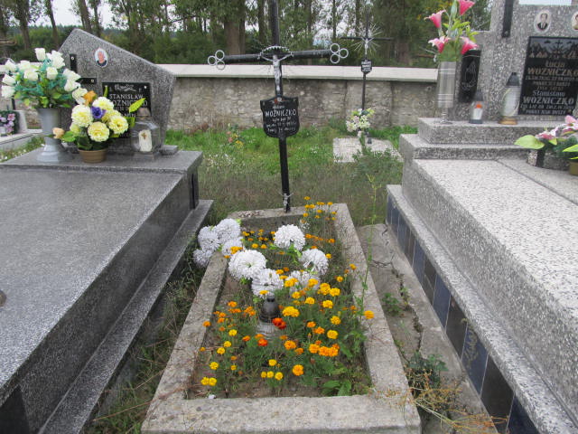 Grób Helena Woźniczko